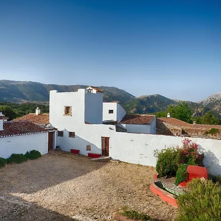 Country house Algaba De *