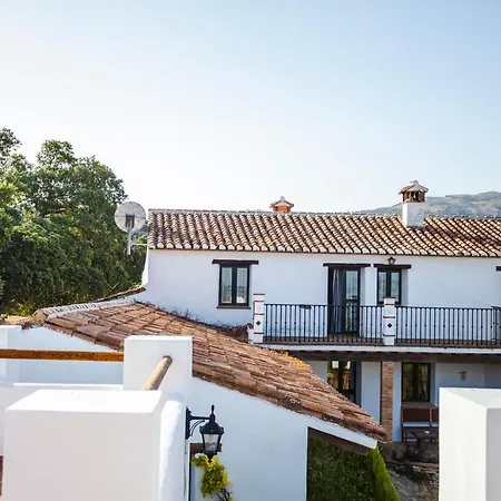 Country house Algaba De *