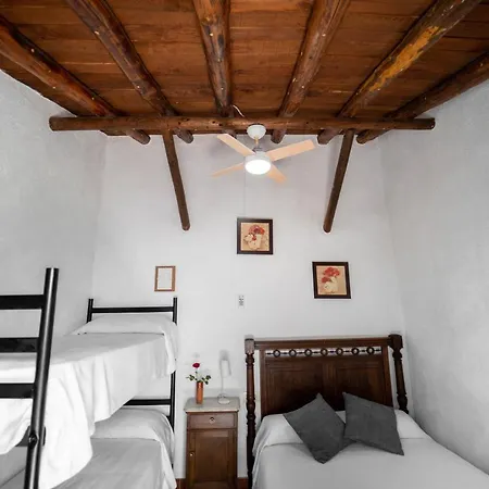 Algaba De Country house